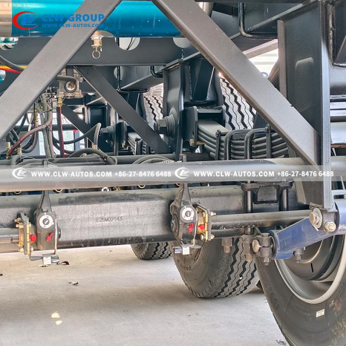 3-Axle 55mÂ³ Aluminum Bulk Feed Semi-Trailer complete system view