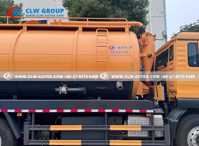 18m³ Combination Sewer Cleaning & Vacuum Truck monitoring gauges