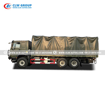 Sinotruk HOWO 6x6 All-Wheel Drive Troop Carrier Truck with 371HP Diesel Engine for 30 Personnel Transport