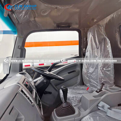 HOWO 4x2 Fuel Dispenser Truck with Explosion-Proof Dispenser and 5-60 L/min Flow Rate Powered by 116hp Diesel Engine