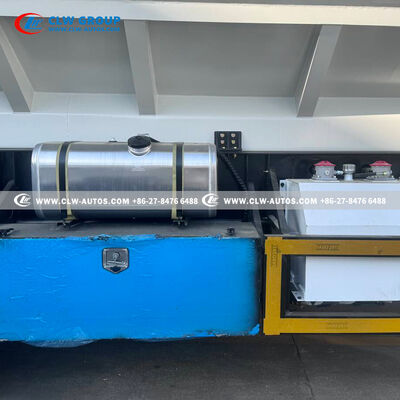 60m³ Bulk Feed Semi-Trailer with 6 Compartments and Liftable Air Suspension for Agricultural Logistics