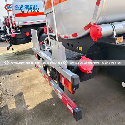 HOWO 10,000L Mobile Refueling Truck Aluminum Alloy Fuel Tanker Truck With Flow Meter